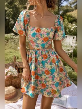 Showpo Floral Cutout Mini Dress Women’s US 0 Multicolor Puff Sleeve Cottagecore